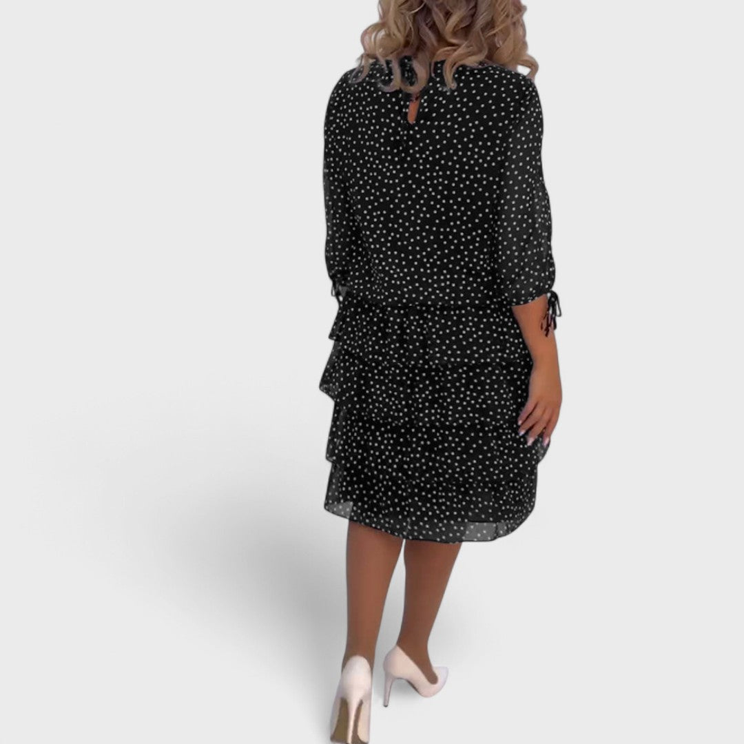 Clara – Classic Dress