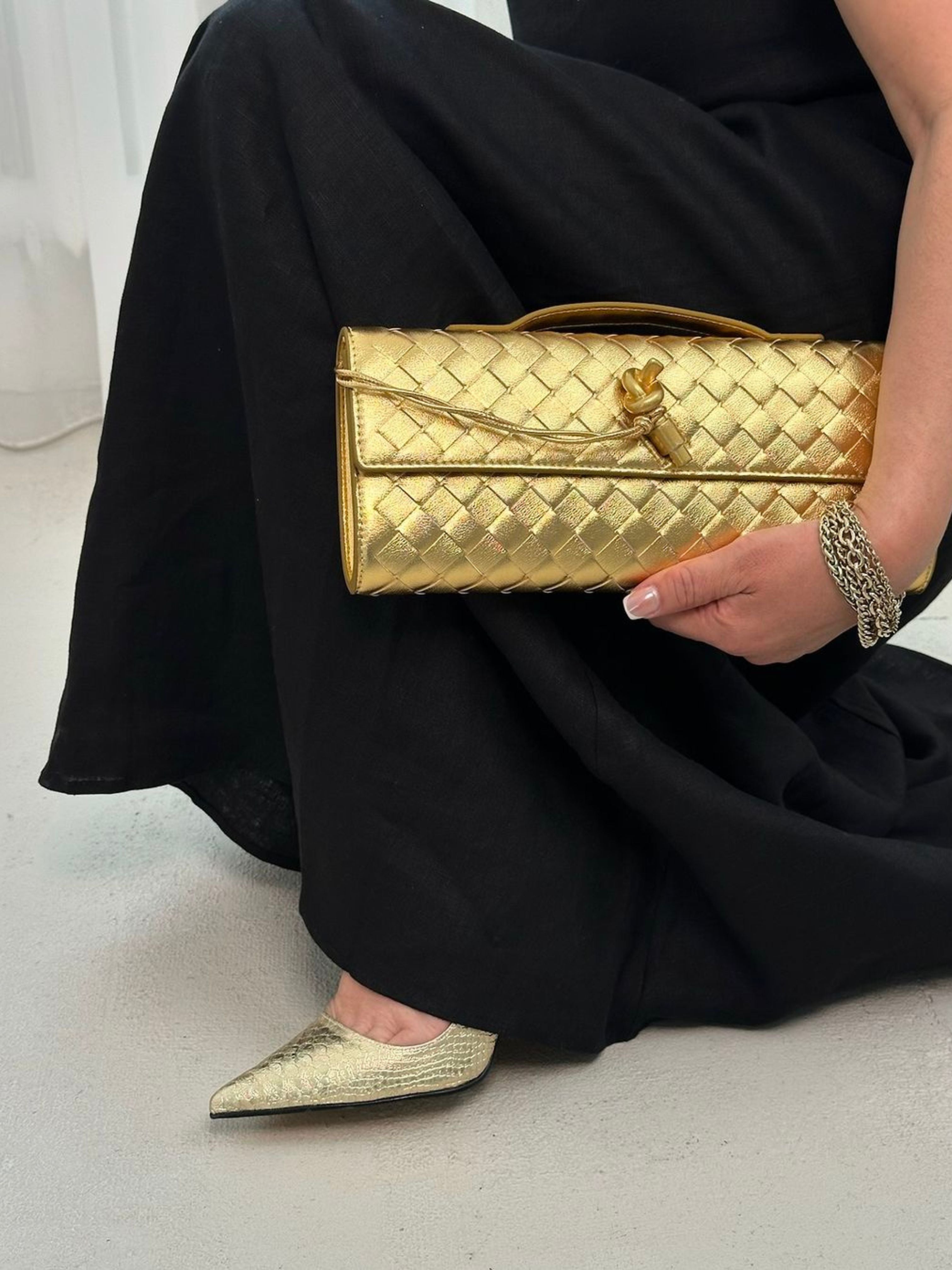 Camila | Luxe Slim Woven Clutch