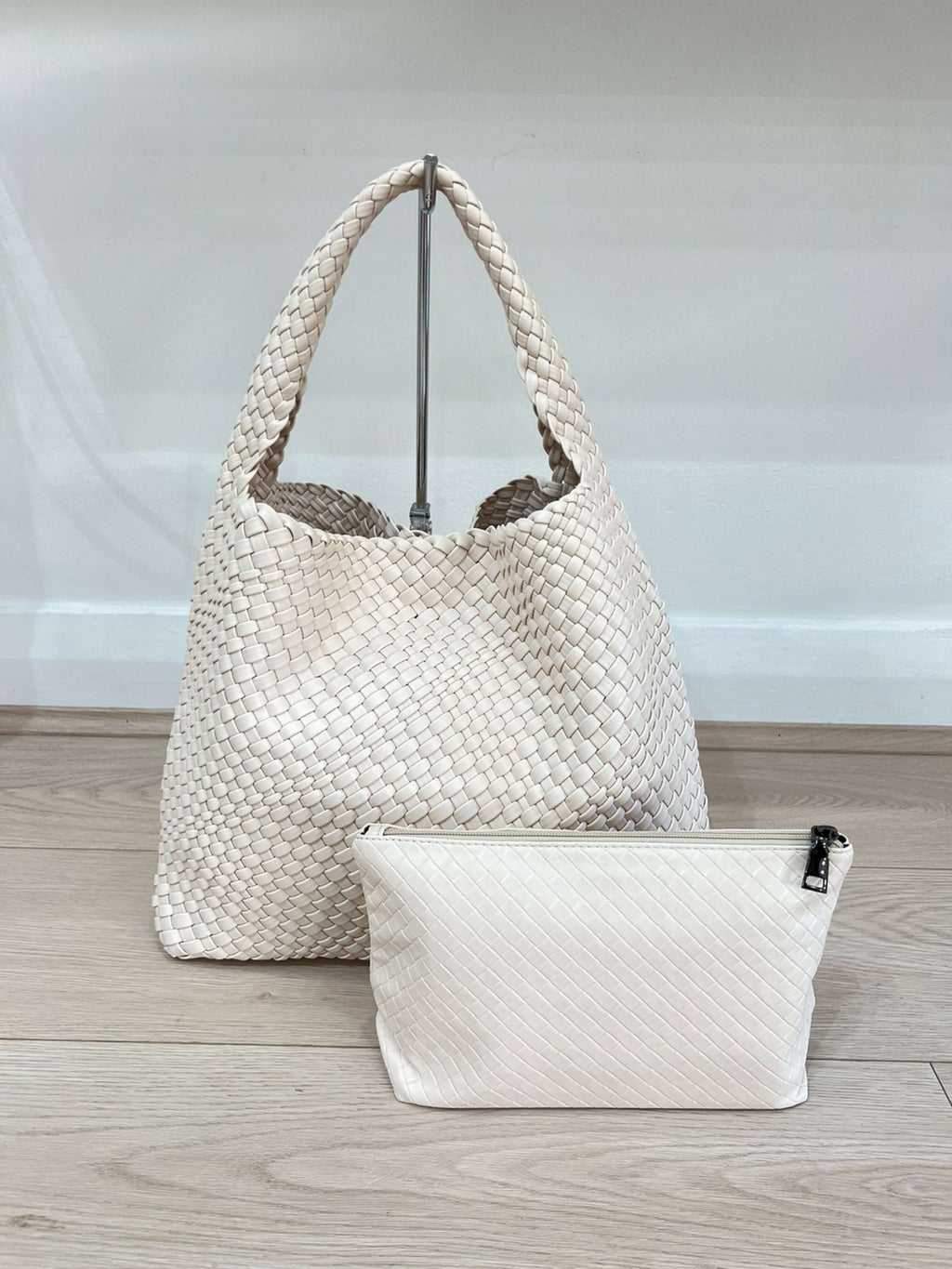 Luna | Chic Oversized Woven Hobo Bag
